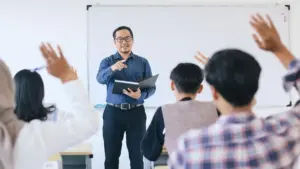 Tugas Dosen Menurut Undang-Undang